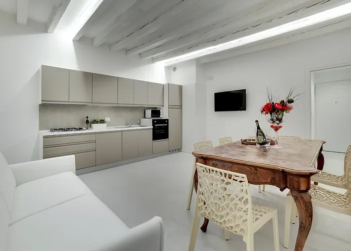 Bacchus By Wonderful Italy * Venise